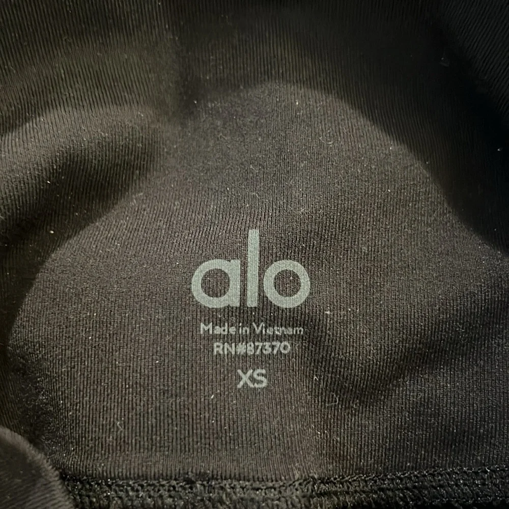 🆕 Alo Yoga Black Chevron Airbrushed High Waist Cropped Leggings Women’s Size XS